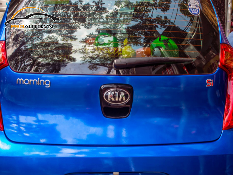 Dán wrap đổi màu xe Kia Morning
