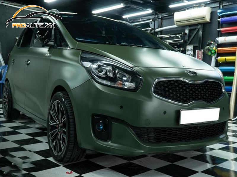 Wrap đổi màu xe Kia Rondo