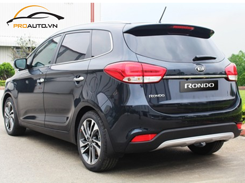 Dán wrap đổi màu xe Kia Rondo