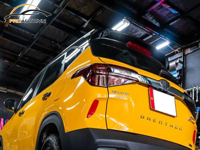 Dán wrap đổi màu xe Kia Seltos