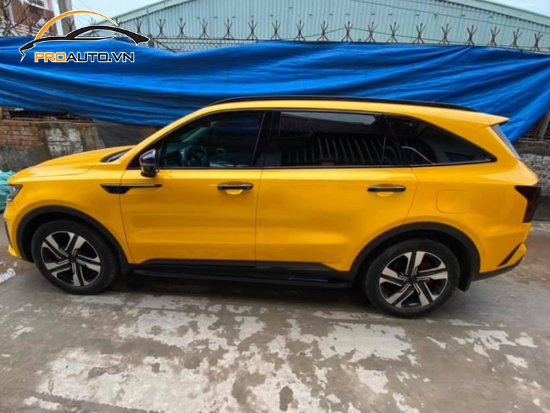 Dán wrap đổi màu xe Kia Sorento