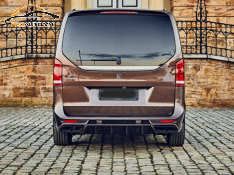 Dán wrap đổi màu xe Mercedes V-Class