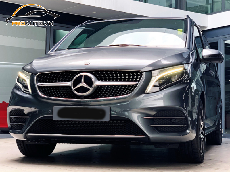 Dán wrap đổi màu Mercedes V250