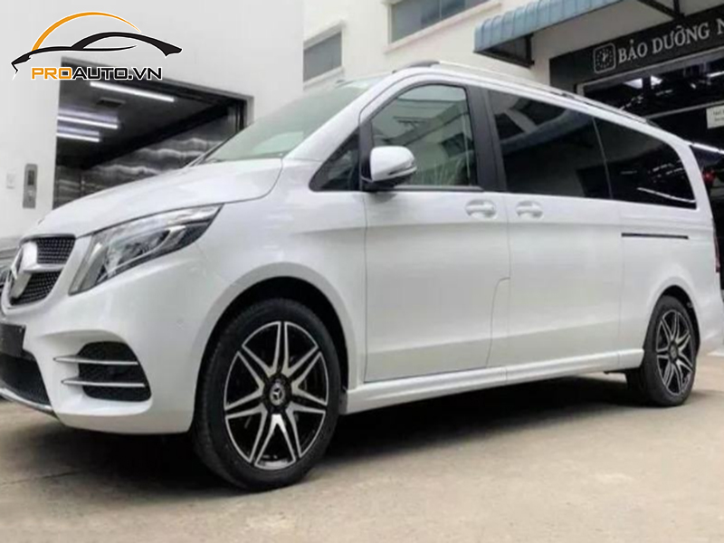 Dán wrap đổi màu Mercedes V250