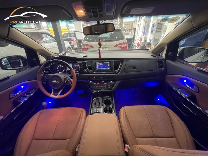 Xu hướng độ led nội thất ô tô