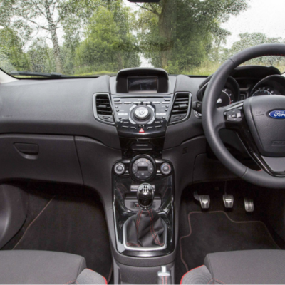 Xu hướng đổi màu nội thất xe Ford Fiesta hiện nay