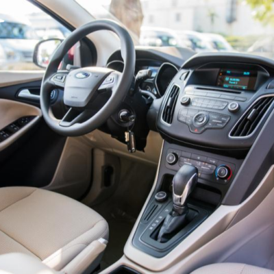 Xu hướng đổi màu nội thất xe Ford Focus hiện nay