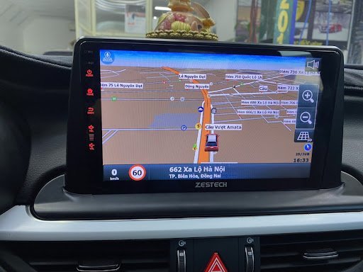 Màn hình Zestech Z500 