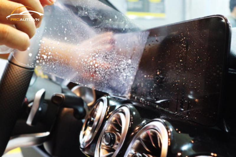 Có nên dán PPF nội thất xe MG5?