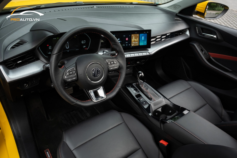 Lợi ích không thể bỏ qua khi dán PPF nội thất xe MG5