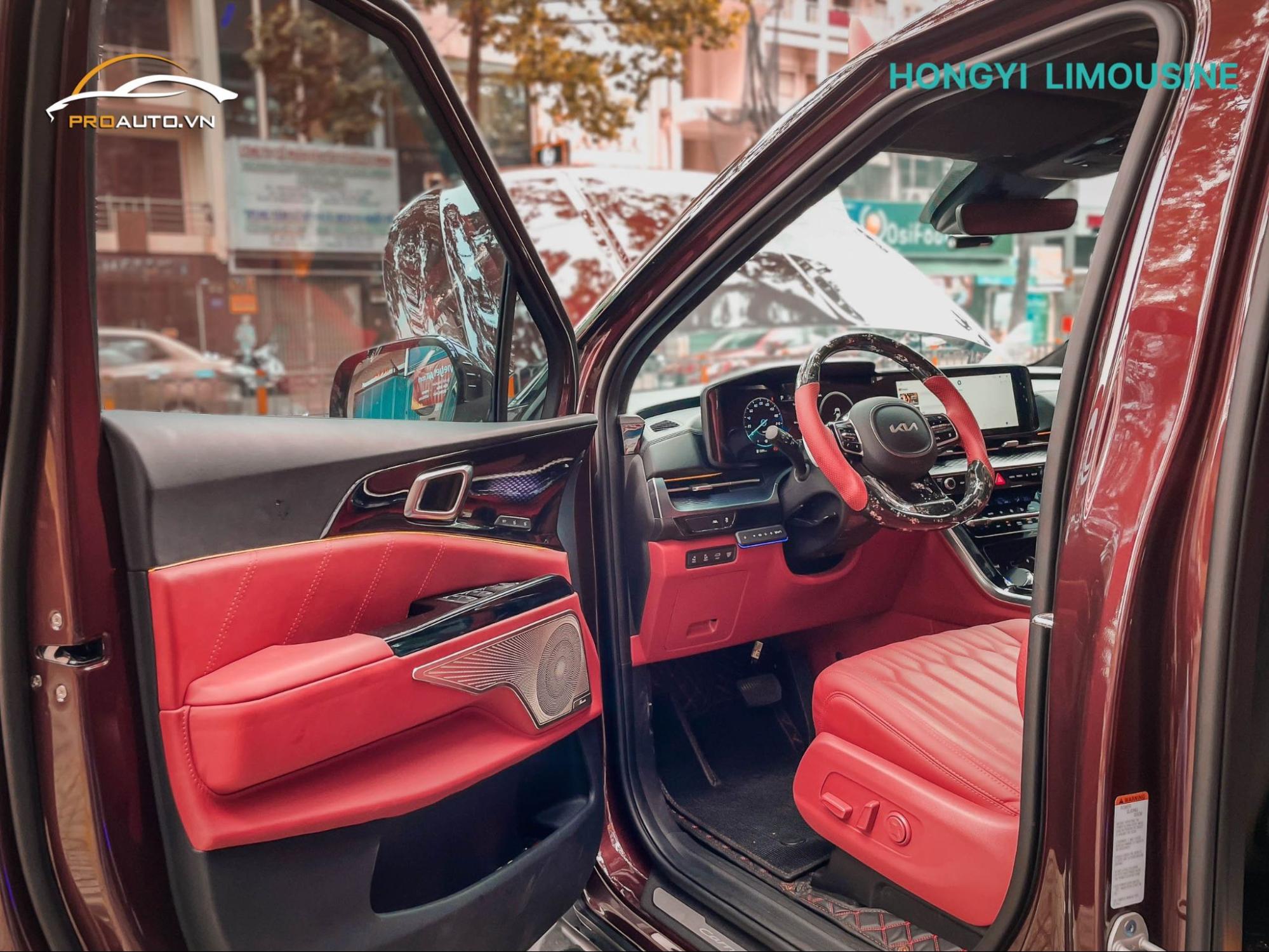 Bọc da tapi, taplo cho Kia Carnival