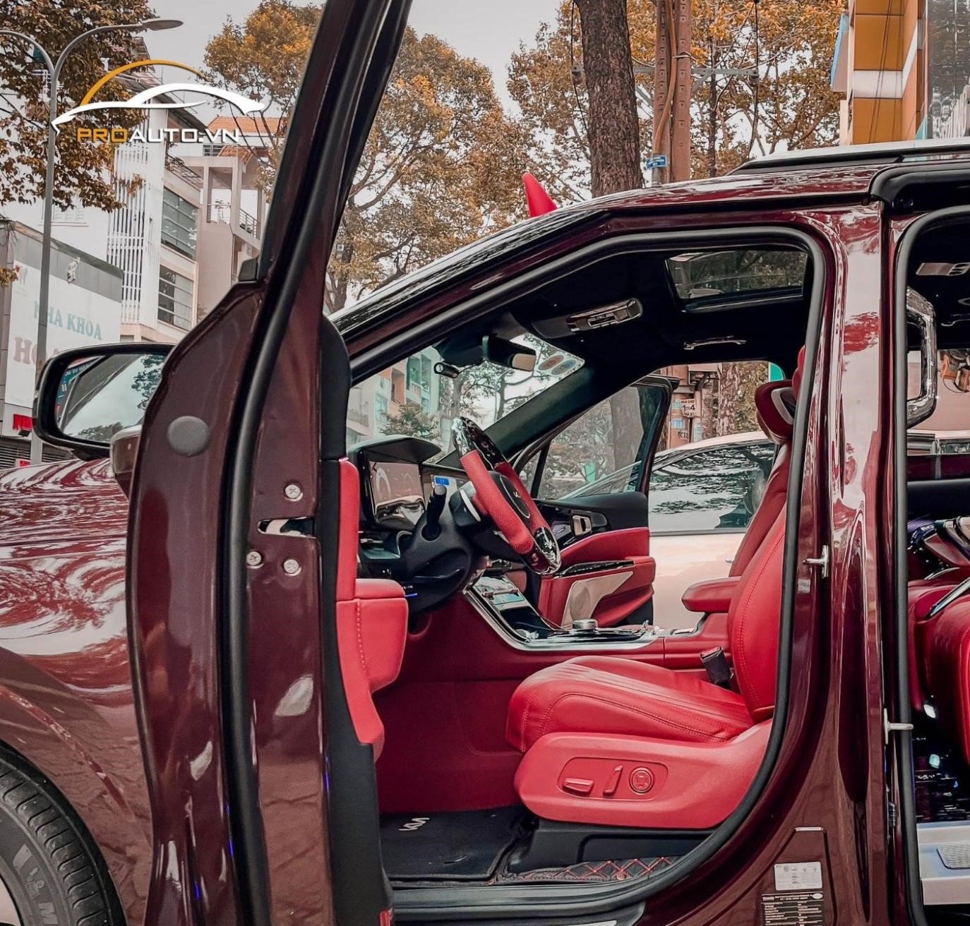 Cửa hít cho Kia Carnival 