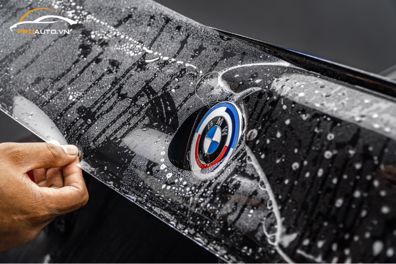 Dán PPF cho xe BMW 
