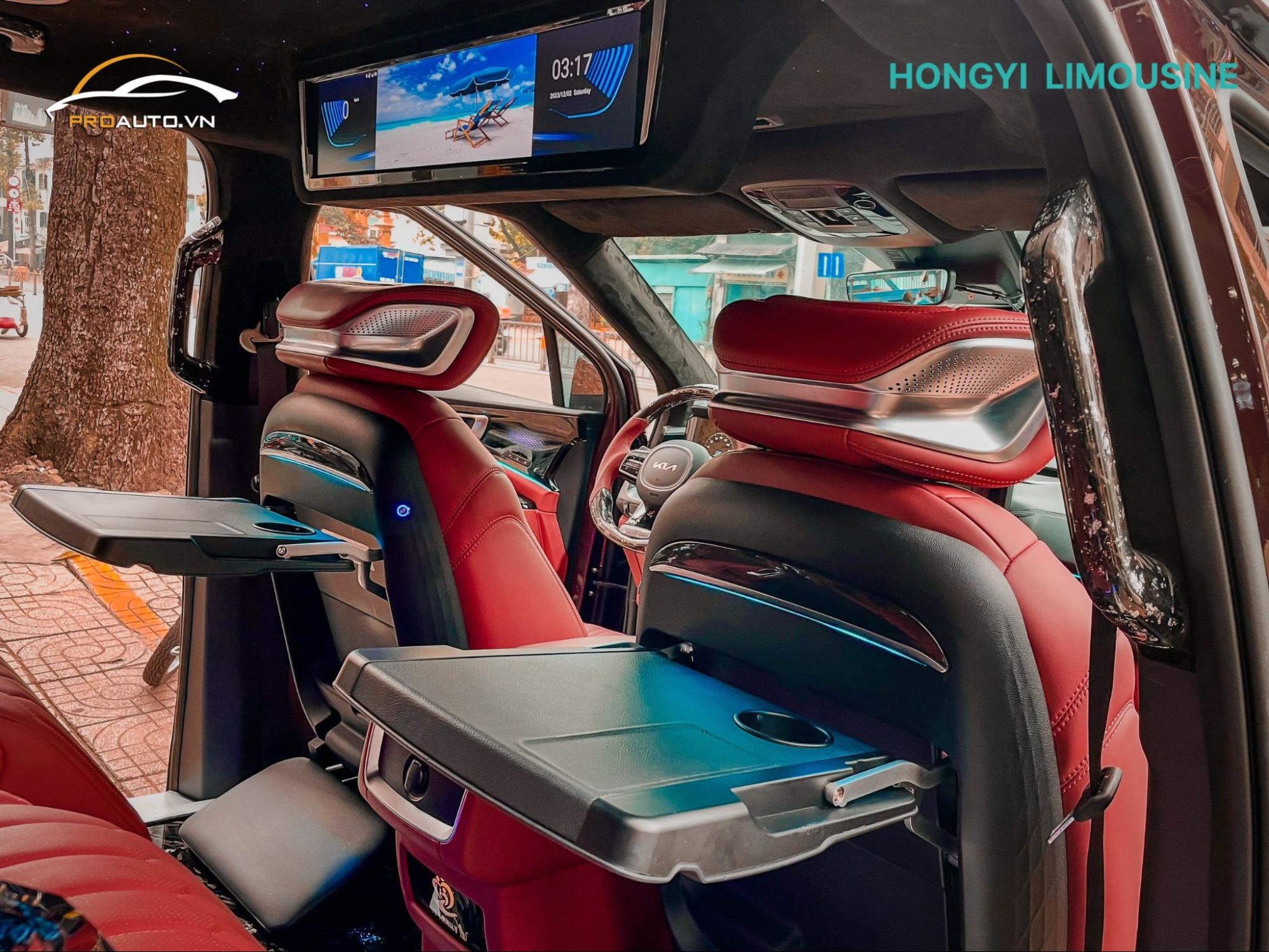 Độ bàn làm việc Kia Carnival 