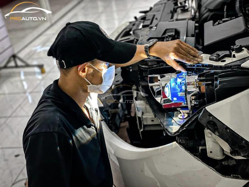 Độ đèn Pha - Cos Kia Carnival