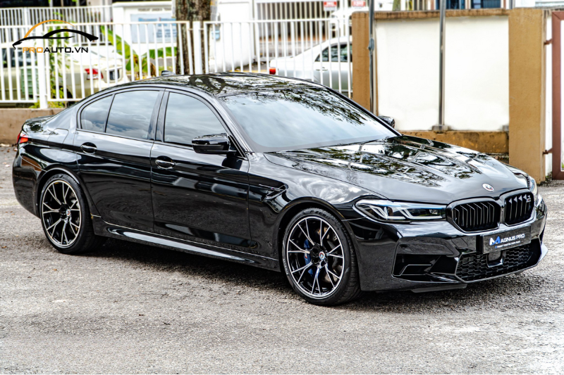 Giá nâng đời xe BMW có thể thay đổi tùy vào từng hạng mục mà chủ xe lựa chọn