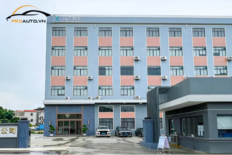 HongYi - thương hiệu hàng đầu tại Trung Quốc chuyên cung cấp phụ kiện xe hơi