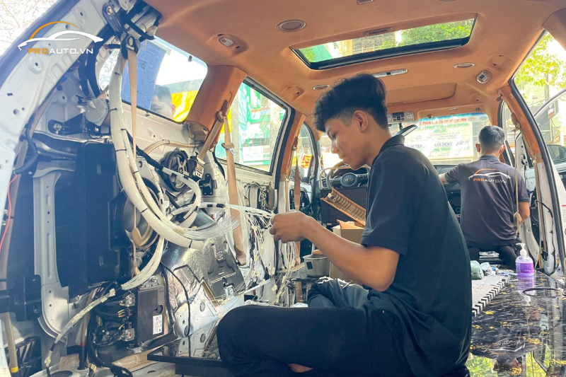 Kinh nghiệm độ ghế Limousine cho chiếc xe yêu quý