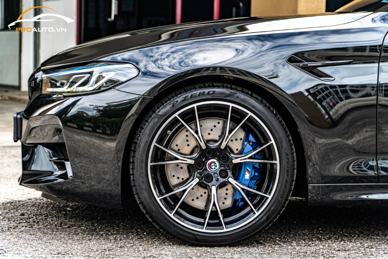 Lắp cảm biến lốp xe BMW 