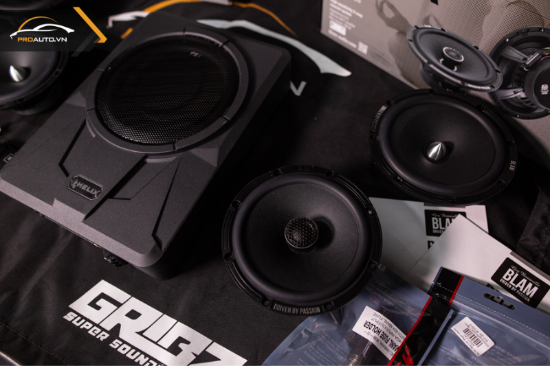 Nâng đời Lexus bằng cách độ âm thanh