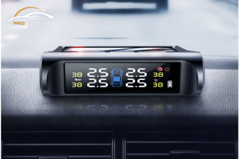 Nâng đời xe Mercedes bằng lắp cảm biến áp suất lốp