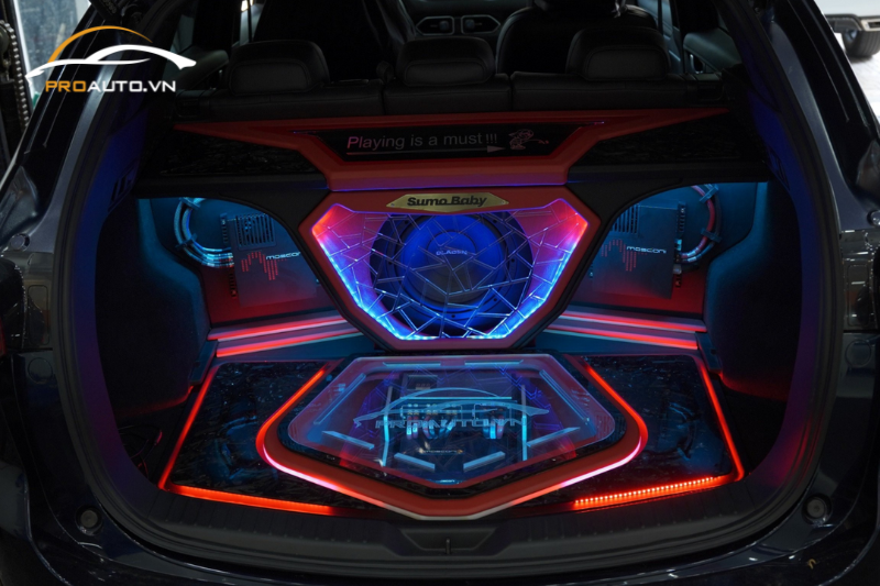 Nâng đời xe ô tô bằng cách độ âm thanh