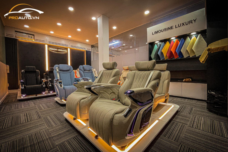 Phòng trưng bày limousine tại PROAUTO.VN