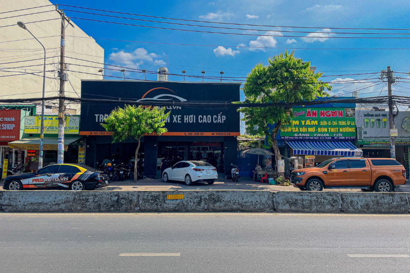 PROAUTO.VN – Trung tâm nâng đời xe Mercedes tại quận 12 TP.HCM