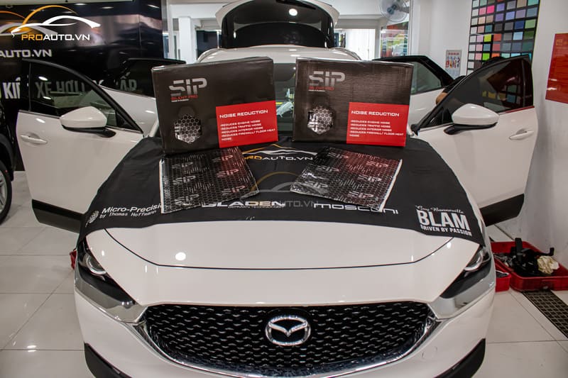 Thi công cách âm chống ồn xe ô tô tại Proauto.vn