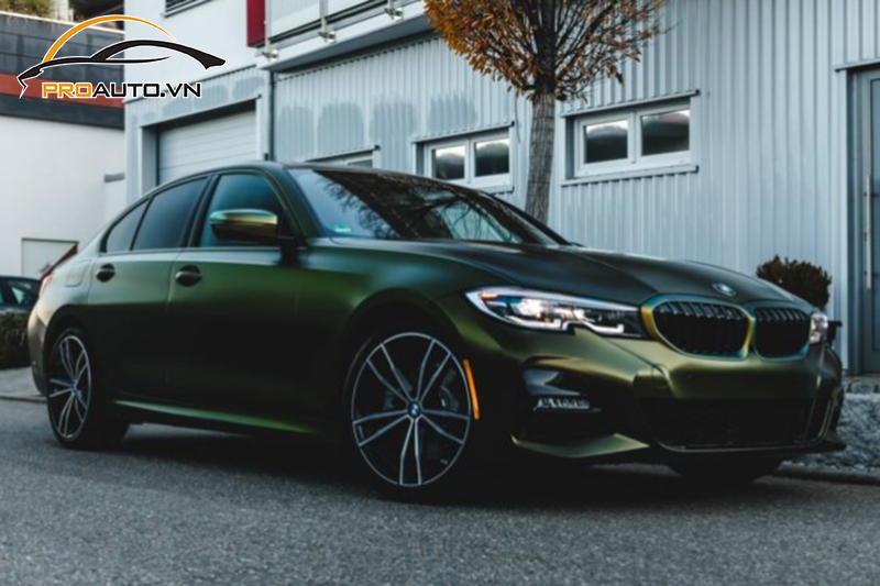 Wrap đổi màu xe BMW dễ dàng thi công, tiết kiệm chi phí