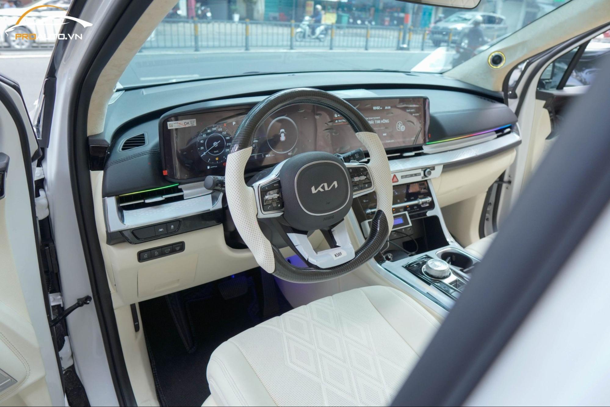 Bọc Da Vô Lăng Cho Kia Carnival