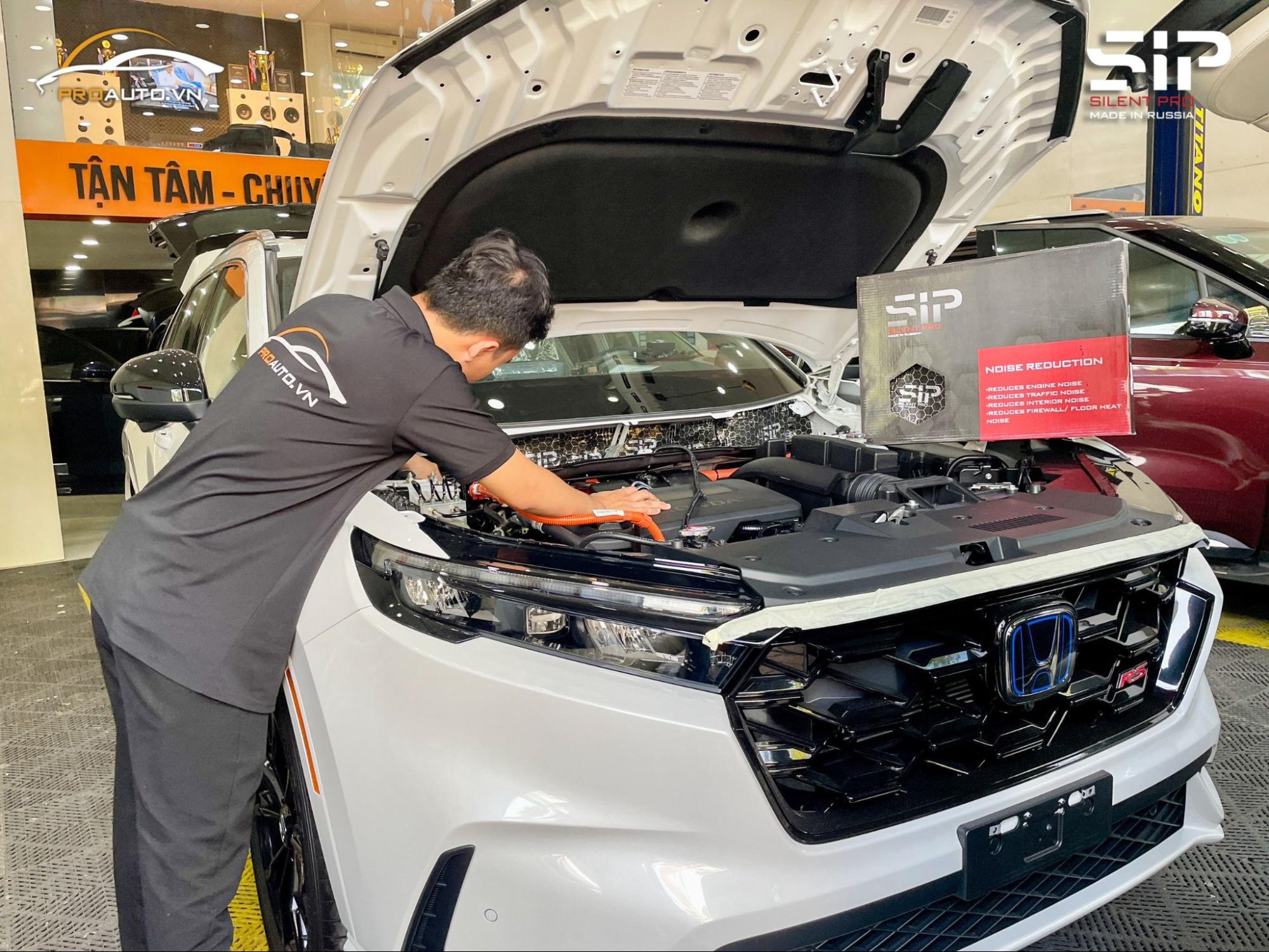 Cách âm khoang máy ô tô với vật liệu cách âm SIP