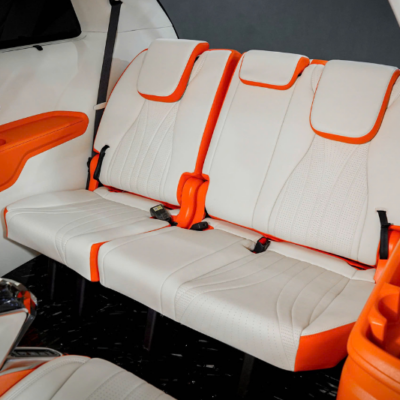 Khi nào cần bọc da đổi màu nội thất cho ô tô?