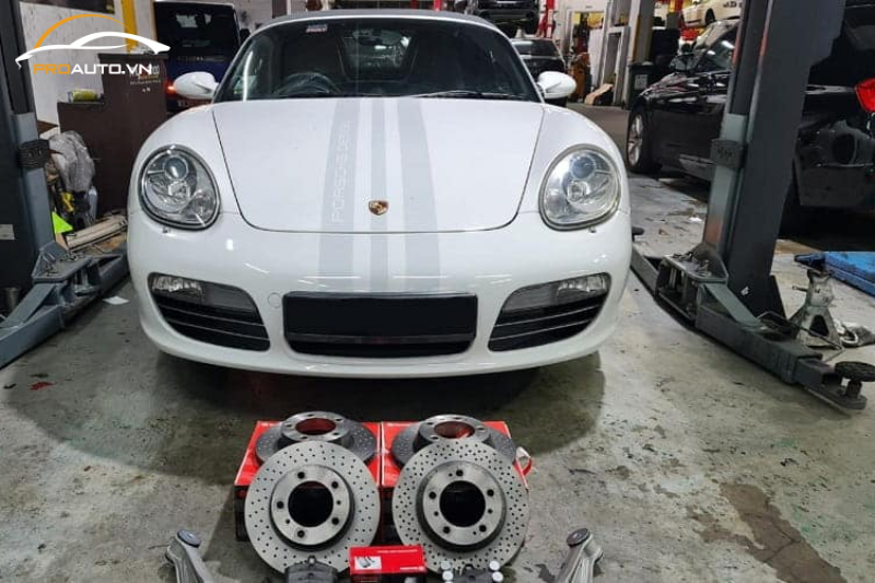 Những lưu ý khi nâng đời xe Porsche