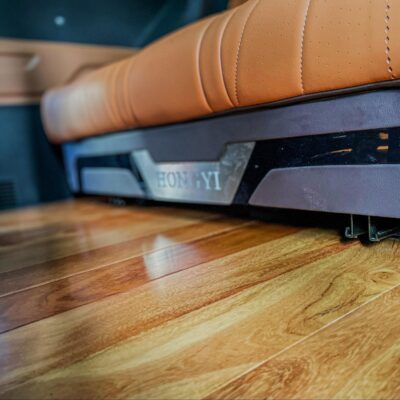 Sàn gỗ thật cho xe ô tô