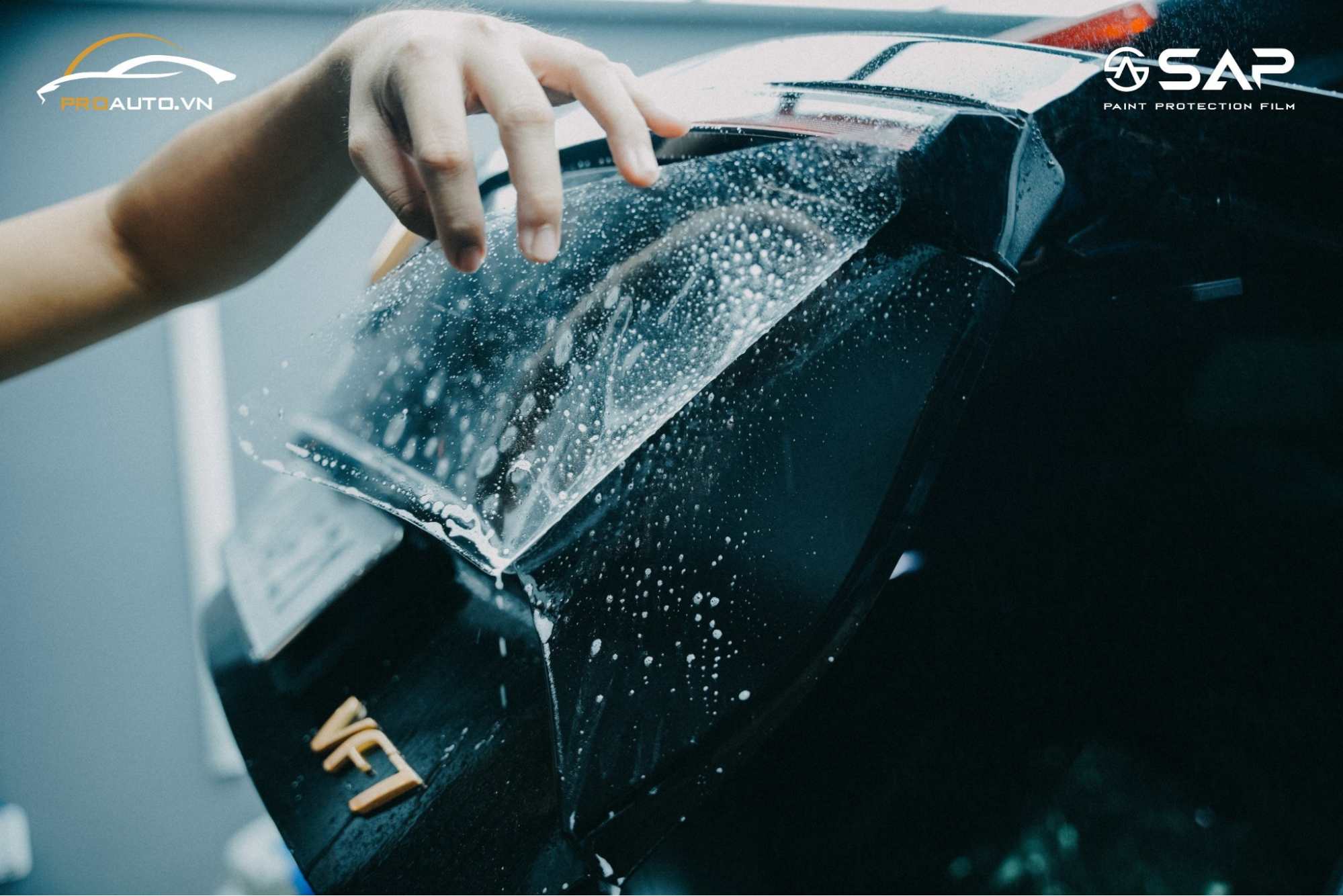 Tại sao chọn dán PPF SAP cho Vinfast VF7?