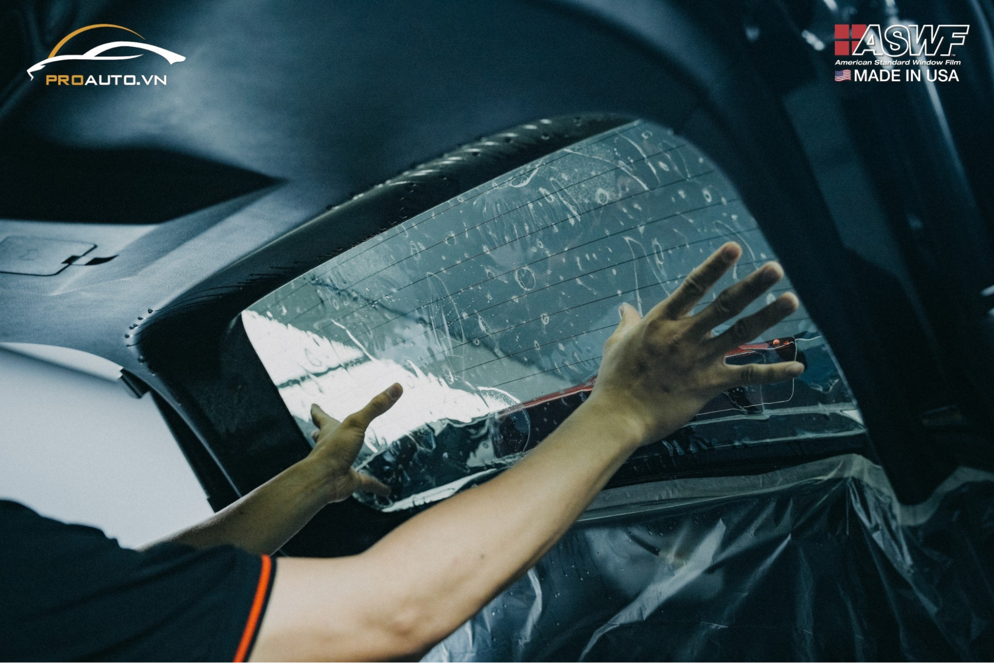 Thi công dán phim cách nhiệt ASWF tại trung tâm PROAUTO.VN
