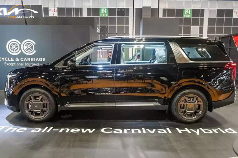 Các tính năng an toàn trên biến thể tiêu chuẩn Kia Carnival 2025