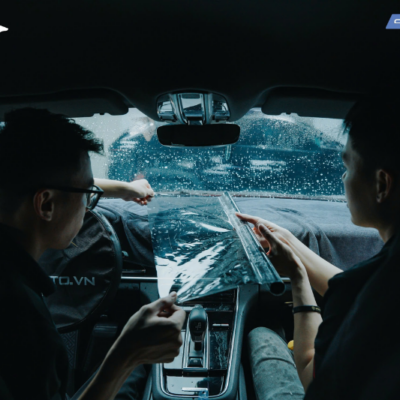 Dán phim cách nhiệt xe Kia Carnival 2025 mang đến những lợi ích gì?