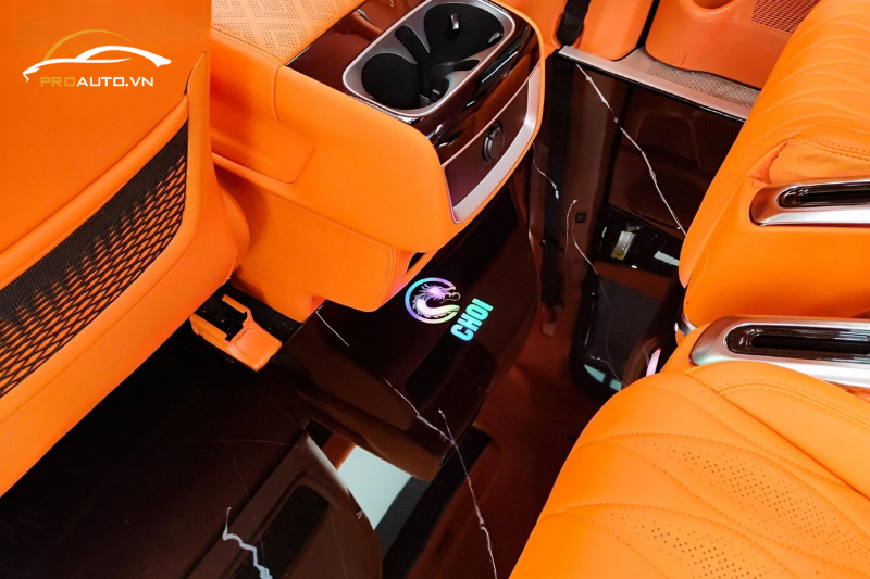 Độ sàn Marble cho xe Kia Carnival