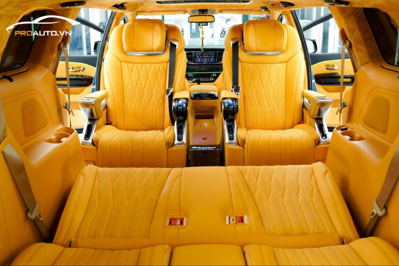 Đổi màu nội thất xe Kia Carnival 2025