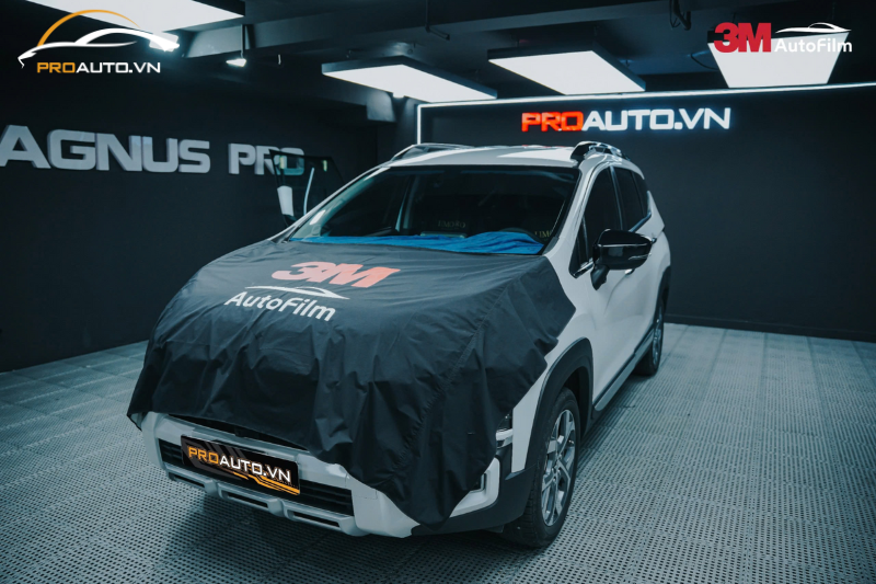Giá phim cách nhiệt 3M - Thi công dán phim cách nhiệt 3M cho xe Mitsubishi Xpander