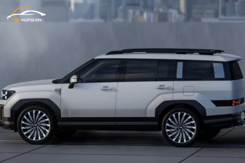 Hyundai Santafe 2024 có thiết kế hình hộp đặc trưng