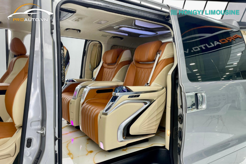Mẫu ghế Limousine Hongyi Crystal 5.0
