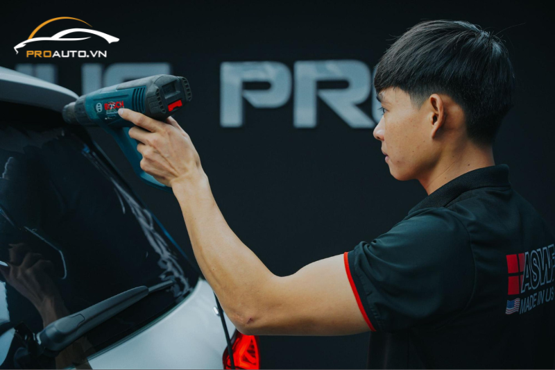 Một số lưu ý quan trọng khi dán phim cách nhiệt ô tô