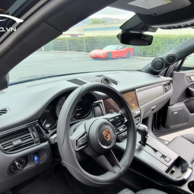 Nâng đời xe ô tô bằng cách độ âm thanh