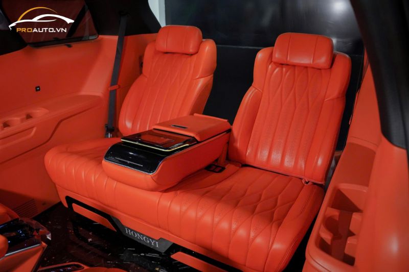 Sofa bed 2.0 Luxury - Độ limousine xe Kia Carnival 2025  Sofa bed 4.0 - Độ limousine xe Kia Carnival 2025