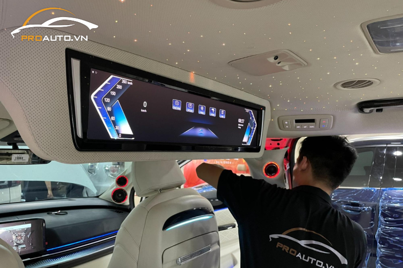 Thi công lắp loa cho xe ô tô