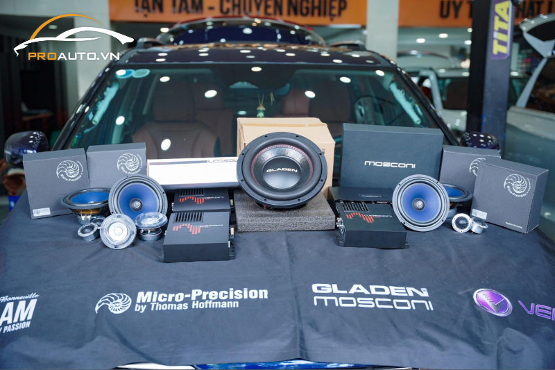 Cấu hình độ âm thanh xe Kia Carnival 2