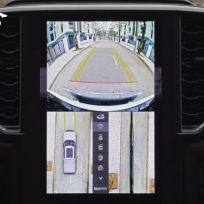 Có hỗ trợ vạch đánh lái giúp việc căn chỉnh xe dễ dàng